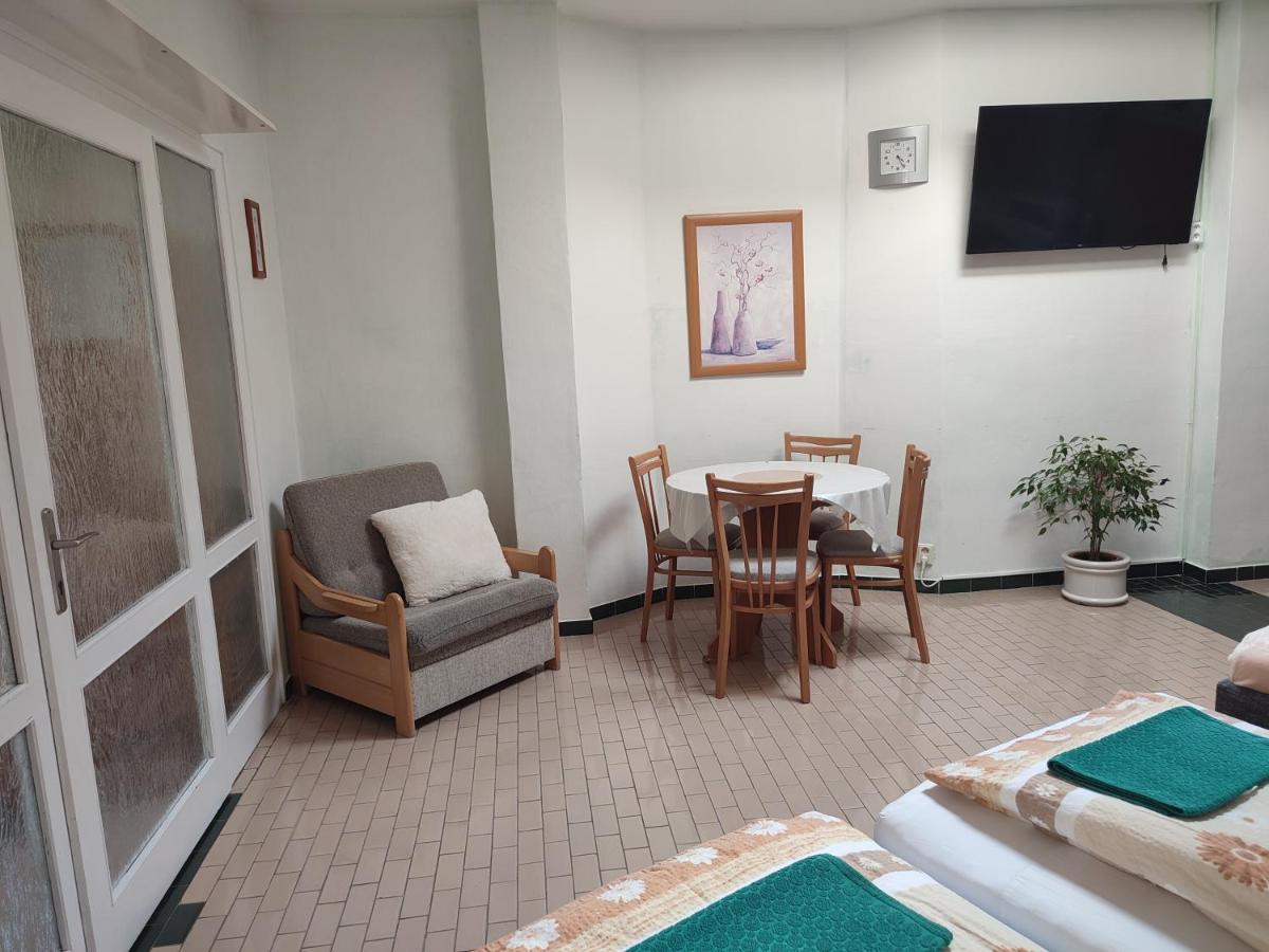 Pension Dana Karaskova Διαμέρισμα Kutná Hora Εξωτερικό φωτογραφία